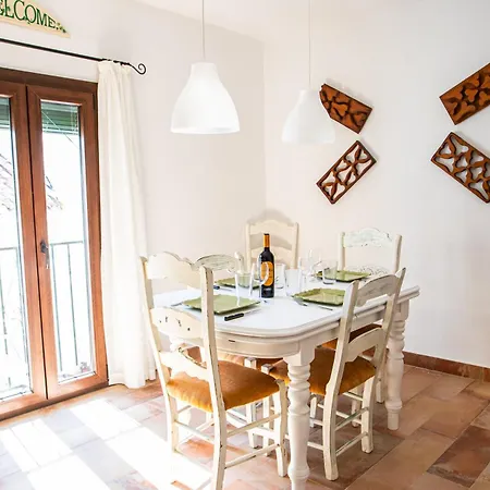 El Patio Del Azahar
